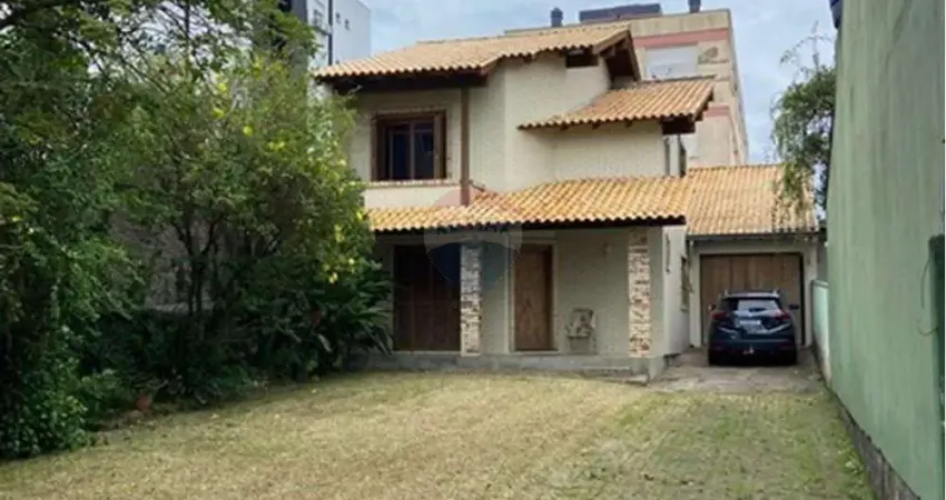 Casa com 3 quartos à venda na Rua Rui Ramos, 303, Vila Cachoeirinha, Cachoeirinha