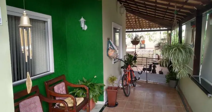 Casa para Venda em Saquarema, Porto Novo, 3 dormitórios, 1 suíte, 2 banheiros, 3 vagas
