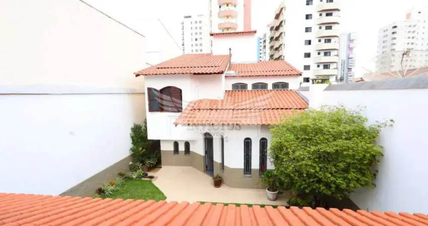 Sobrado com 4 Quartos para Comprar, 400m² - Vila Bastos, Santo André/SP