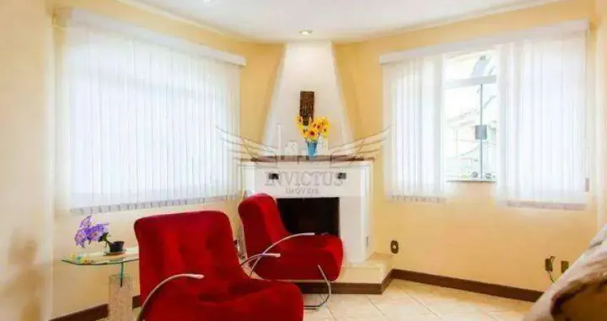 Sobrado com 4 quartos para alugar 407m² na Vila Cecília Maria, Santo André/SP.