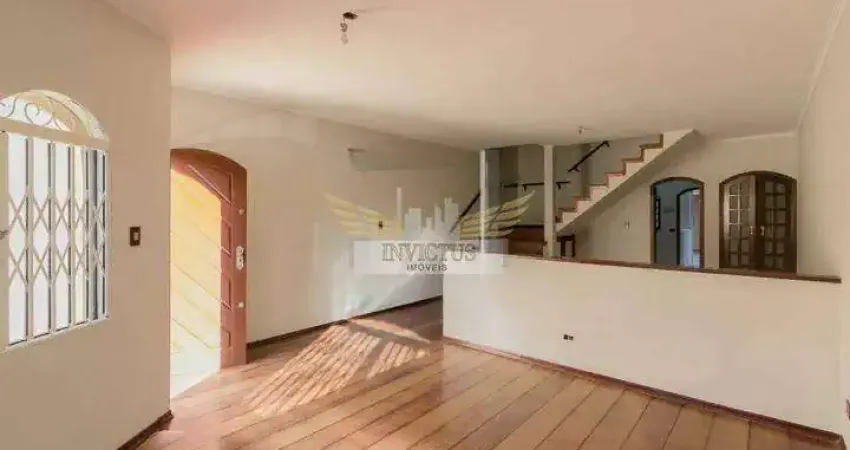Sobrado com 3 Quartos para Comprar, 226m² - Parque Jaçatuba, Santo André/SP.