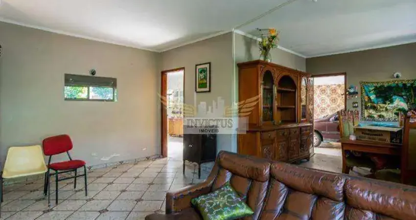 Casa Térrea Comercial/Residencial com 3 Quartos para Comprar, 250m² - Santa Terezinha, Santo André/SP.