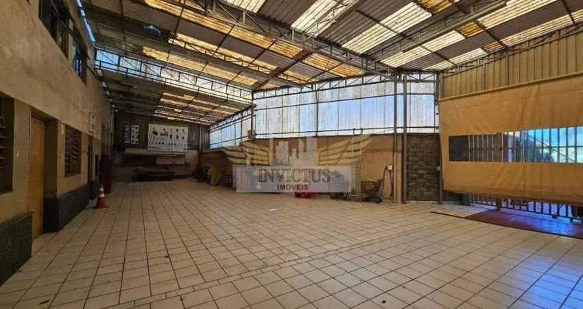 Galpão Comercial para Alugar, 700m² - Taboão, São Bernardo do Campo/SP.