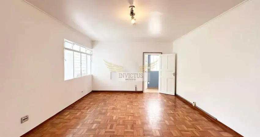 Sobrado Comercial em Frente ao Shopping Grand Plaza para Alugar com 323m².