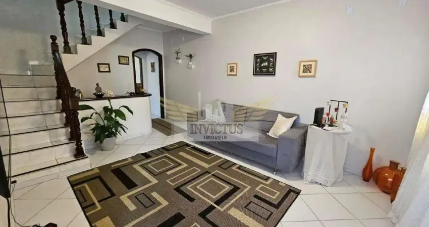 Sobrado com 3 Quartos para Comprar, 151m² - Campestre, Santo André/SP.