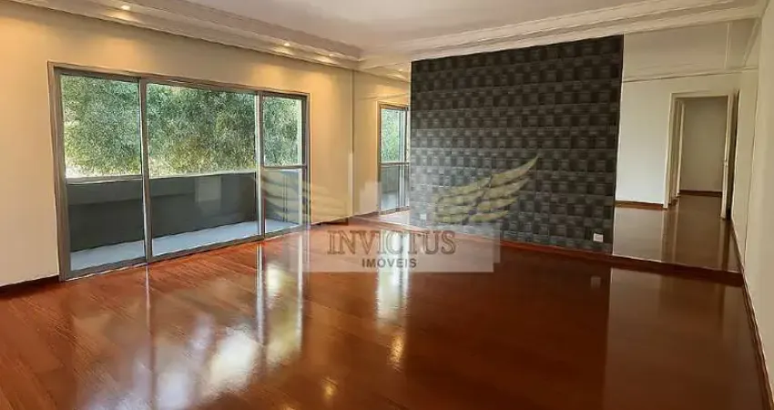 Apartamento com 4 Quartos no Edifício Kátia para Comprar, 160m² - Centro de Santo André/SP.