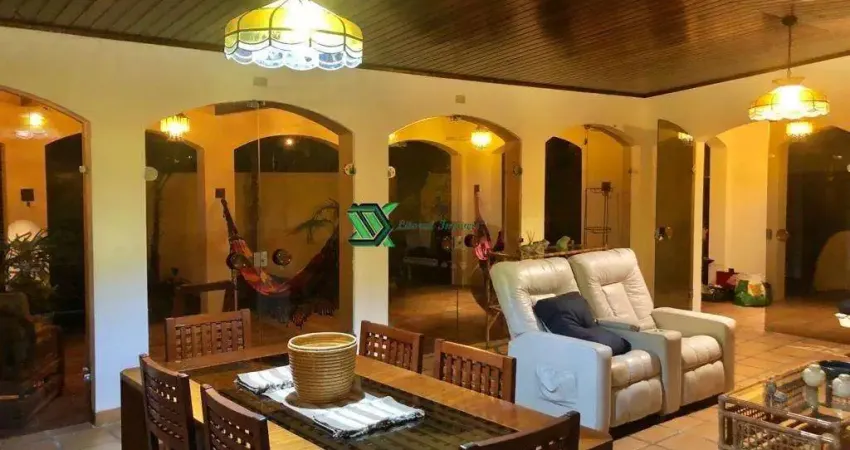 Casa com 5 quartos para alugar no Jardim Virgínia, Guarujá 
