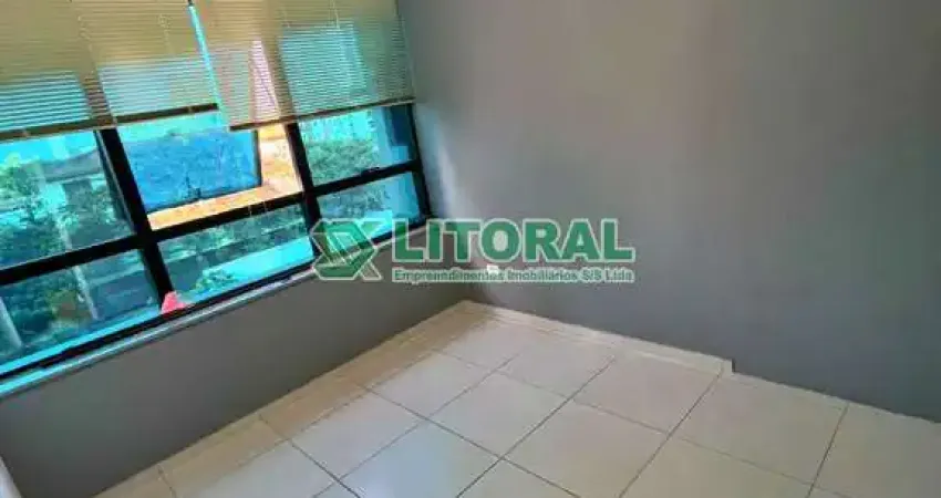 Sala Comercial com Divisória - em Avenida Principal - Portaria