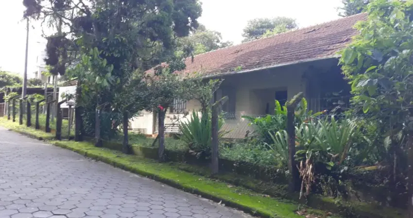 Terreno à venda na Rua Harmonia, Floresta, Joinville
