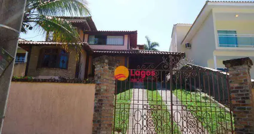 Casa com 3 dormitórios à venda, 205 m² por R$ 1.500.000,00 - Itaipu - Niterói/RJ