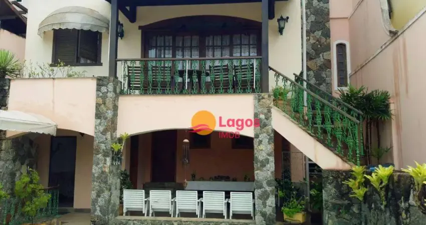 Casa com 5 dormitórios à venda, 495 m² por R$ 1.500.000,00 - Camboinhas - Niterói/RJ