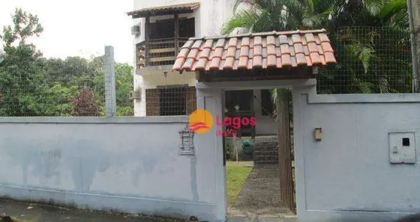 Casa com 4 dormitórios à venda, 270 m² por R$ 900.000,00 - Engenho do Mato - Niterói/RJ