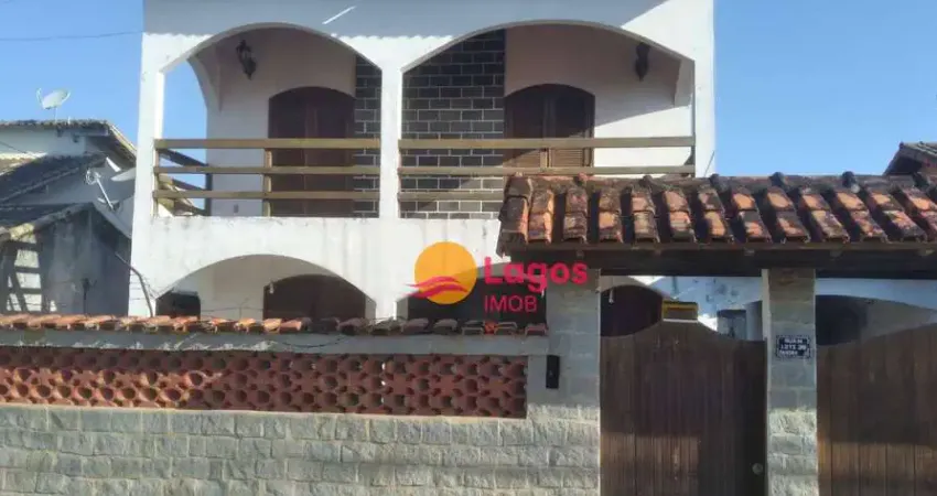 Casa com 3 dormitórios à venda, 120 m² por R$ 650.000,00 - Centro - Maricá/RJ