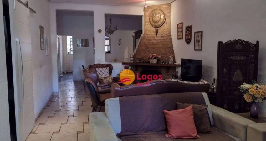Casa com 4 quartos à venda, 270 m² por R$ 1.100.000 - Santa Rosa - Niterói/RJ