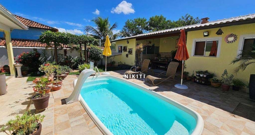 Casa com 3 dormitórios à venda, 157 m² por R$ 650.000,00 - Caxito - Maricá/RJ
