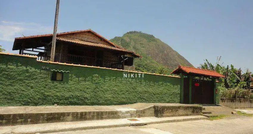 Casa à venda, 320 m² por R$ 780.000,00 - São José do Imbassaí - Maricá/RJ
