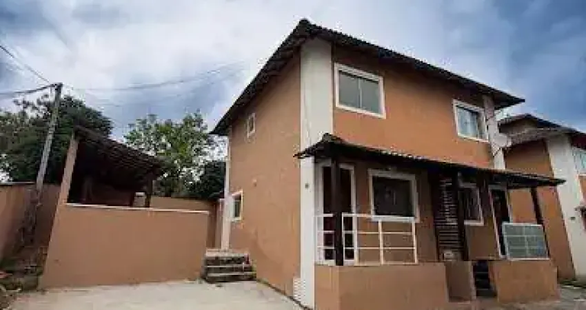 Casa com 2 dormitórios à venda, 79 m² por R$ 279.900,00 - Itapeba - Maricá/RJ