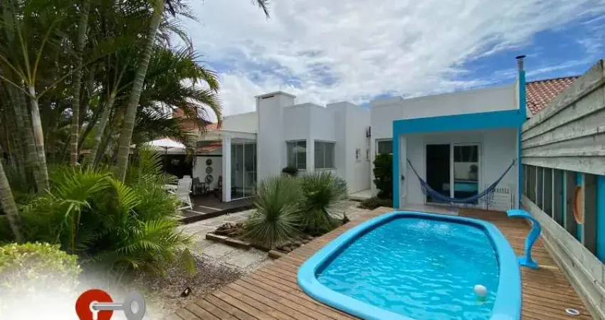 Casa com 2 quartos à venda no Tramandaí Sul, Tramandaí 