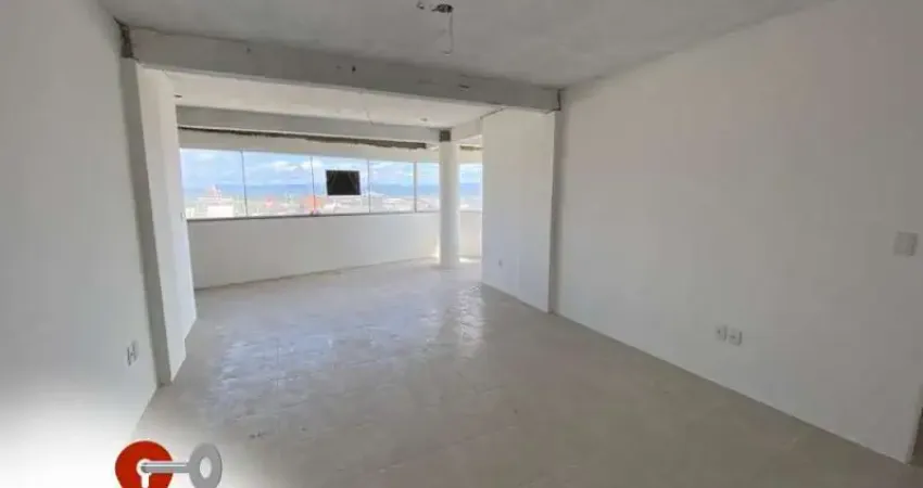 APARTAMENTO DE 2 DORMITÓRIOS, SENDO 1 SUÍTE NO CENTRO DE TRAMANDAÍ