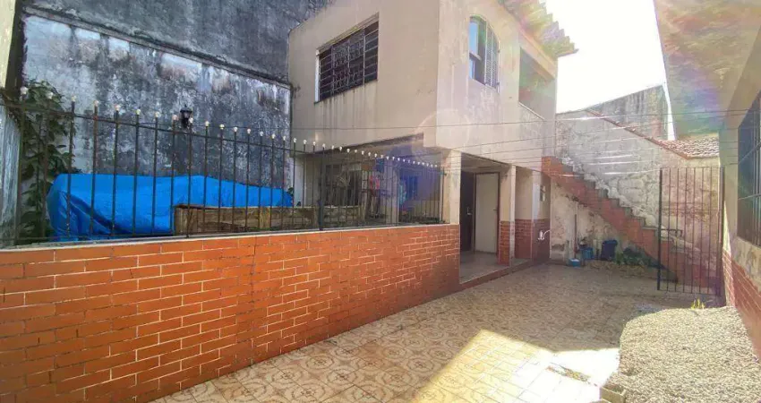 Casa com 3 dormitórios à venda, 178 m² por R$ 670.000,00 - Centro - Diadema/SP