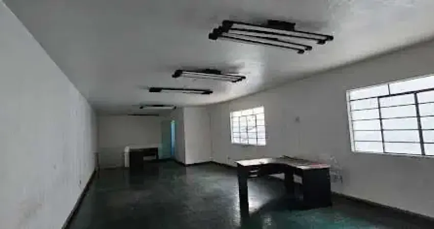 Barracão / Galpão / Depósito com 3 salas para alugar na Rua Rodrigo, 109, Serraria, Diadema