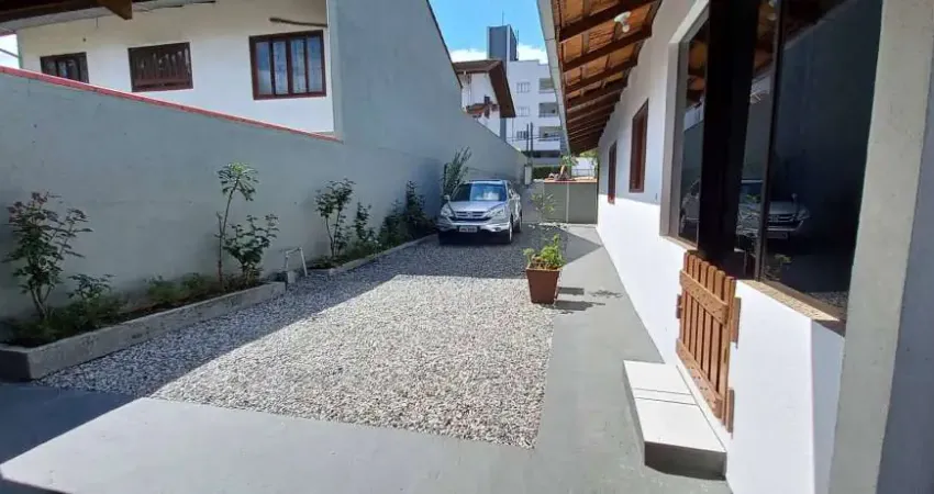 CASA PLANA VENDA GLÓRIA - AVERBADA