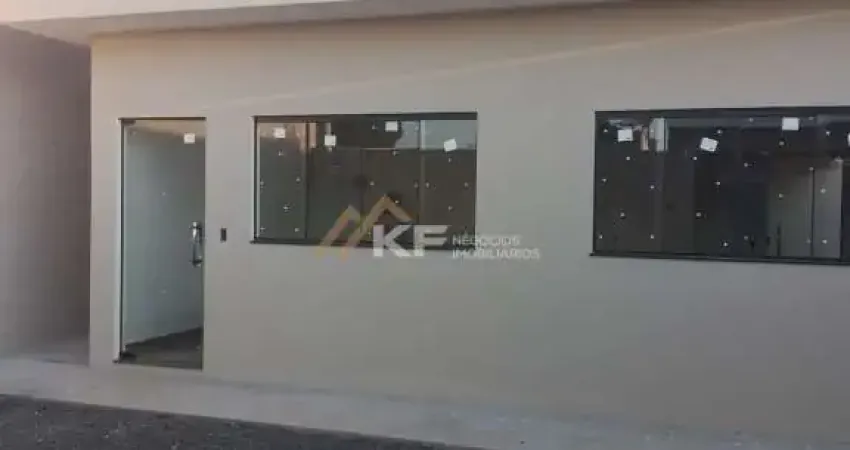 Casa com 3 quartos à venda no Centro, Serrana 