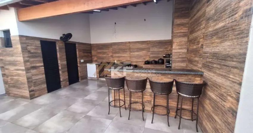 Casa reformada com 3 Quartos - 1 Suíte com Closet -  Área Gourmet á venda no Jardim Zara