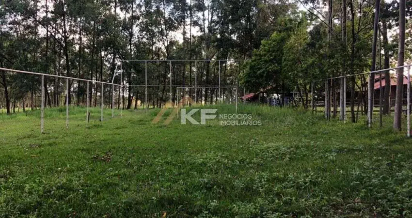 Chácara / sítio com 2 quartos à venda na Área Rural, Zona Rural, Cajuru