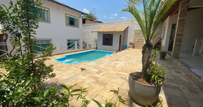 Casa com 3 dormitórios à venda, 269 m² por R$ 1.650.000,00 - Jardim Belvedere - Volta Redonda/RJ