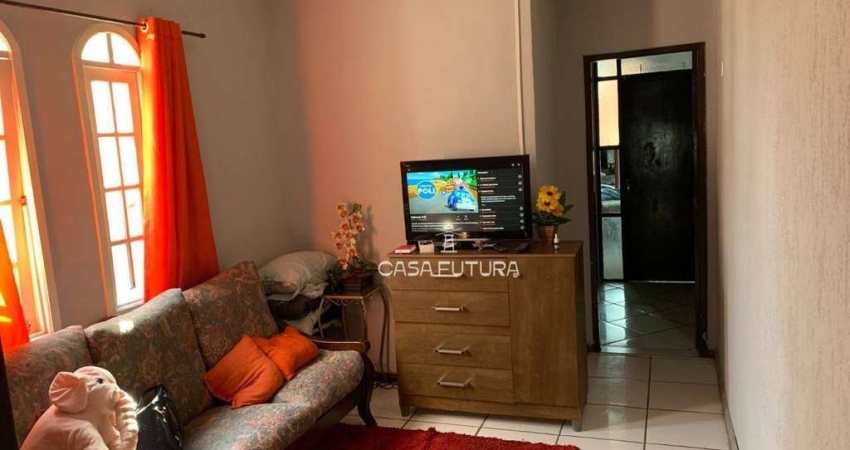 Casa com 3 dormitórios à venda, 150 m² por R$ 400.000,00 - Jardim Belvedere - Volta Redonda/RJ