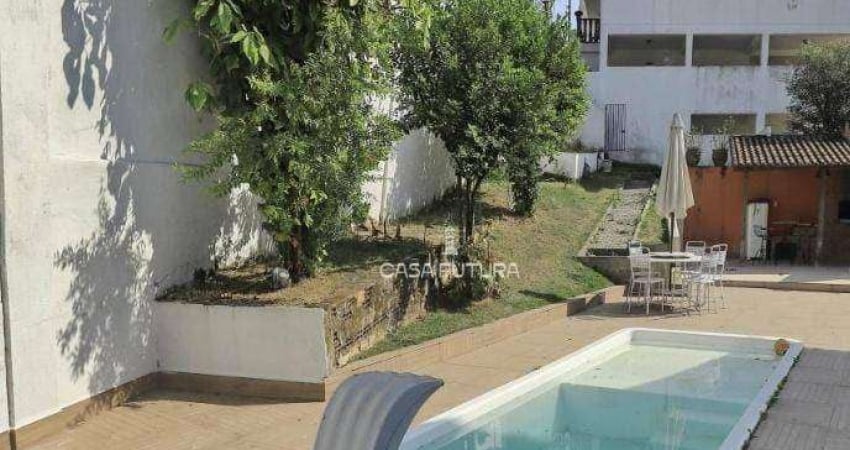 Casa com 5 dormitórios à venda, 297 m² por R$ 2.100.000,00 - Santa Rosa - Barra Mansa/RJ