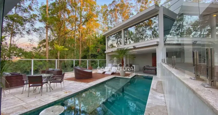 Casa com 3 dormitórios à venda, 500 m² por R$ 2.500.000,00 - Morada da Colina - Volta Redonda/RJ