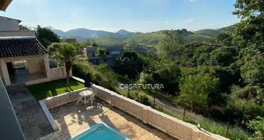 Casa com 3 dormitórios à venda, 300 m² por R$ 800.000,00 - Moinho de Vento - Barra Mansa/RJ