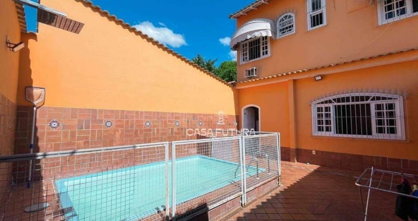 Casa à venda, 172 m² por R$ 798.000,00 - Jardim Vila Rica - Tiradentes - Volta Redonda/RJ