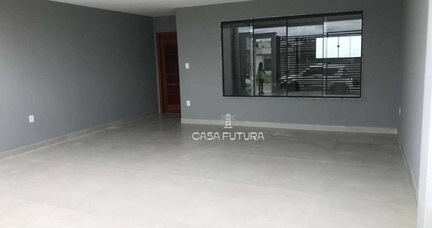 Casa com 3 dormitórios à venda, 156 m² por R$ 850.000,00 - Jardim Belvedere - Volta Redonda/RJ