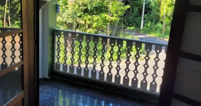 Casa com 2 dormitórios à venda, 180 m² por R$ 150.000,00 - Colônia Santo Antônio - Barra Mansa/RJ