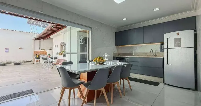 Casa à venda, 149 m² por R$ 580.000,00 - Volta Grande - Volta Redonda/RJ