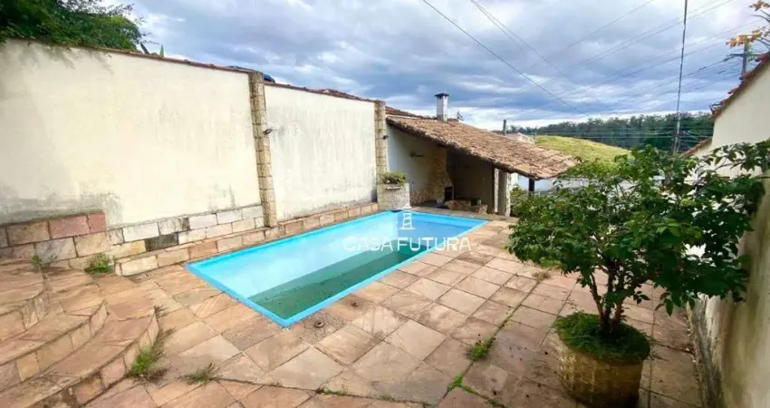 Casa com 2 dormitórios à venda, 87 m² por R$ 470.000 - Monte Castelo - Volta Redonda/RJ