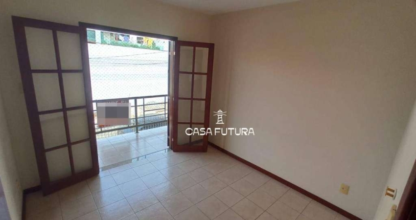 Casa com 4 dormitórios à venda, 159 m² por R$ 840.000,00 - Jardim Belvedere - Volta Redonda/RJ