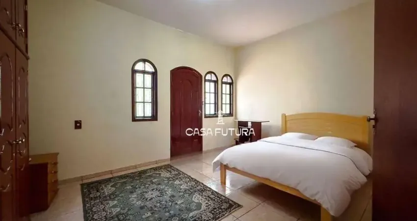 Casa com 2 dormitórios à venda, 150 m² por R$ 700.000,00 - Jardim Vila Rica - Tiradentes - Volta Redonda/RJ