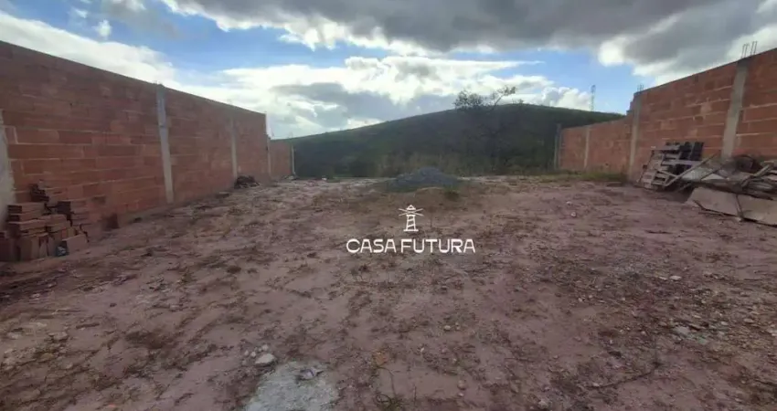 Terreno à venda, 374 m² por R$ 350.000 - Village Santa Helena - Volta Redonda/Rio de Janeiro