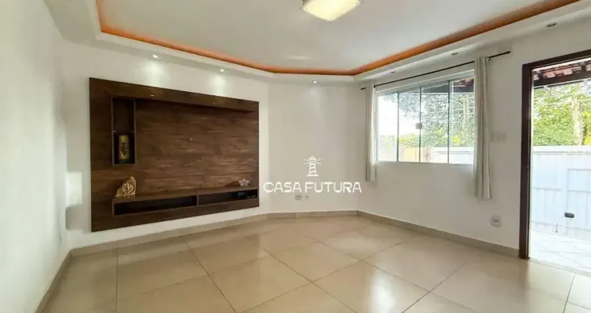 Casa com 3 dormitórios à venda, 160 m² por R$ 550.000,00 - Conforto - Volta Redonda/RJ