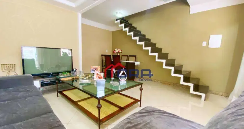 Casa com 4 dormitórios à venda, 91 m² por R$ 600.000,00 - Vila Rica - Volta Redonda/RJ