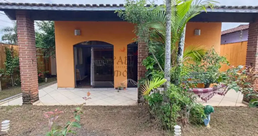 Casa com 5 quartos à venda no Centro, Bertioga 
