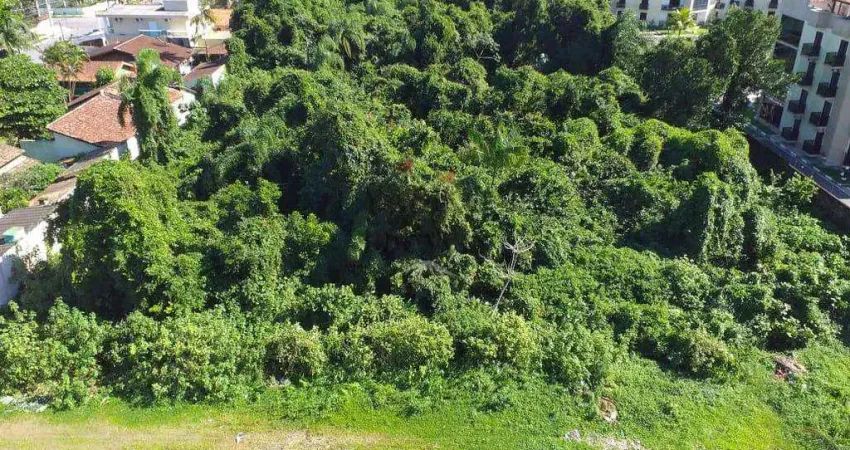 Terreno para a construção de prédio no centro de Bertioga.