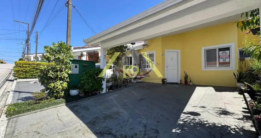 Casa em condomínio fechado com 3 quartos à venda na Rua da Pedreira, 1, Campo Pequeno, Colombo