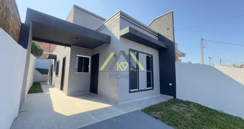 Casas de frente para a rua com amplo terreno com 180m² no paloma em colombo