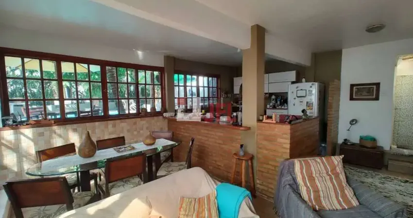 Casa duplex 3 quartos com 2 suítes quintal - pechincha - mini sítio jacarepaguá - rj