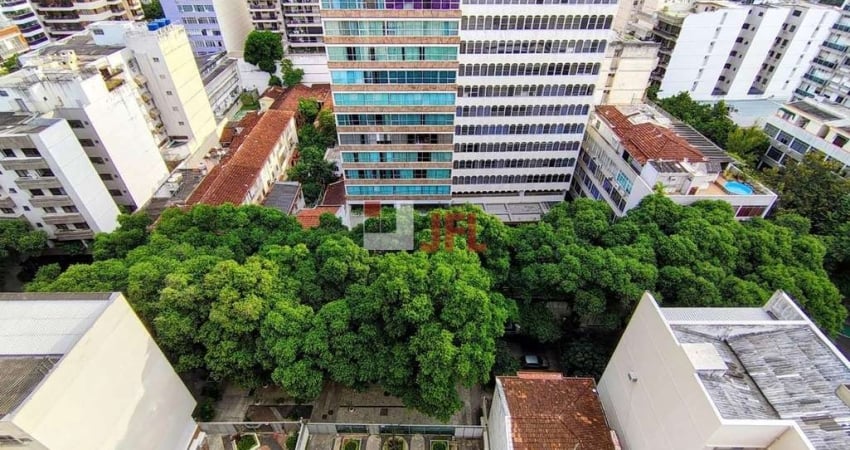 Apartamento 110 m² 3 quartos com uma suíte e dependência completa - Rua Itacuruçá - Tijuca - RJ
